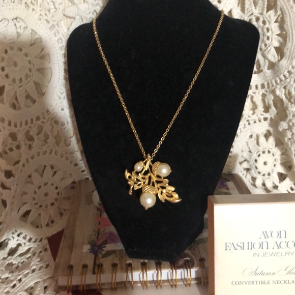 NWT Vintage Avon Autum Glory Necklace which converts to a Brooch. - Picture 2 of 10